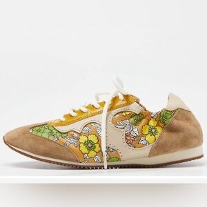 Tory Burch trainer sneaker rustic wallpaper size 9.5 womens